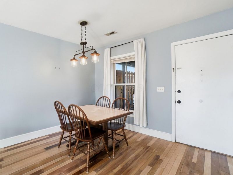 253 E Kossuth Street, Unit 253-H, Columbus, OH 43206 Photo 3