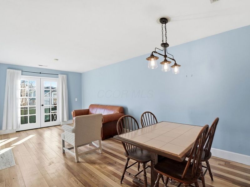 253 E Kossuth Street, Unit 253-H, Columbus, OH 43206 Photo 4