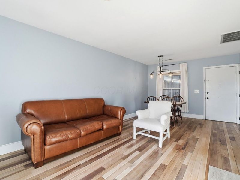 253 E Kossuth Street, Unit 253-H, Columbus, OH 43206 Photo 7