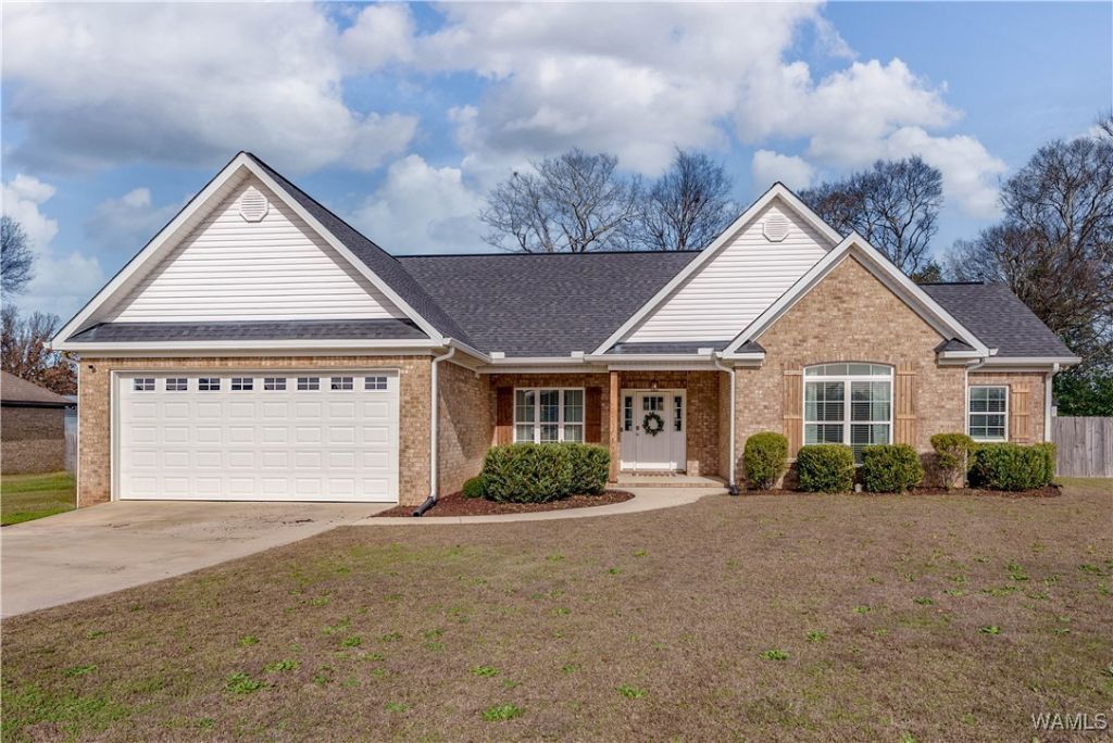 4150 Jamie Lane Moundville, AL 35474