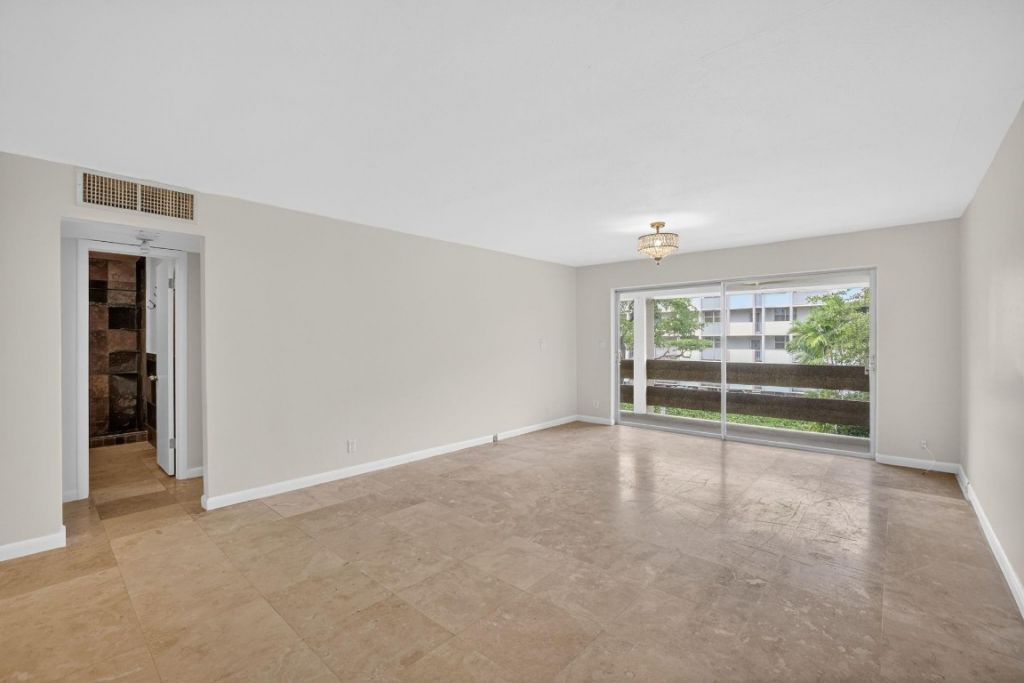 1700 SE 15th Street, Unit 308, Fort Lauderdale, FL 33316 Photo