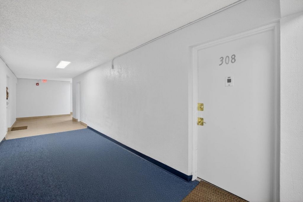 1700 SE 15th Street, Unit 308, Fort Lauderdale, FL 33316 Photo