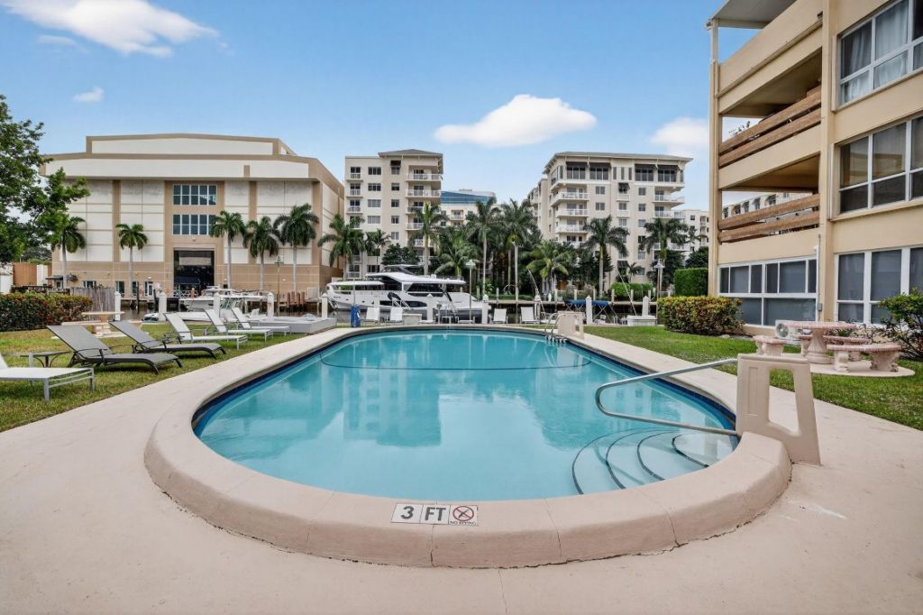 1700 SE 15th Street, Unit 308, Fort Lauderdale, FL 33316 Photo