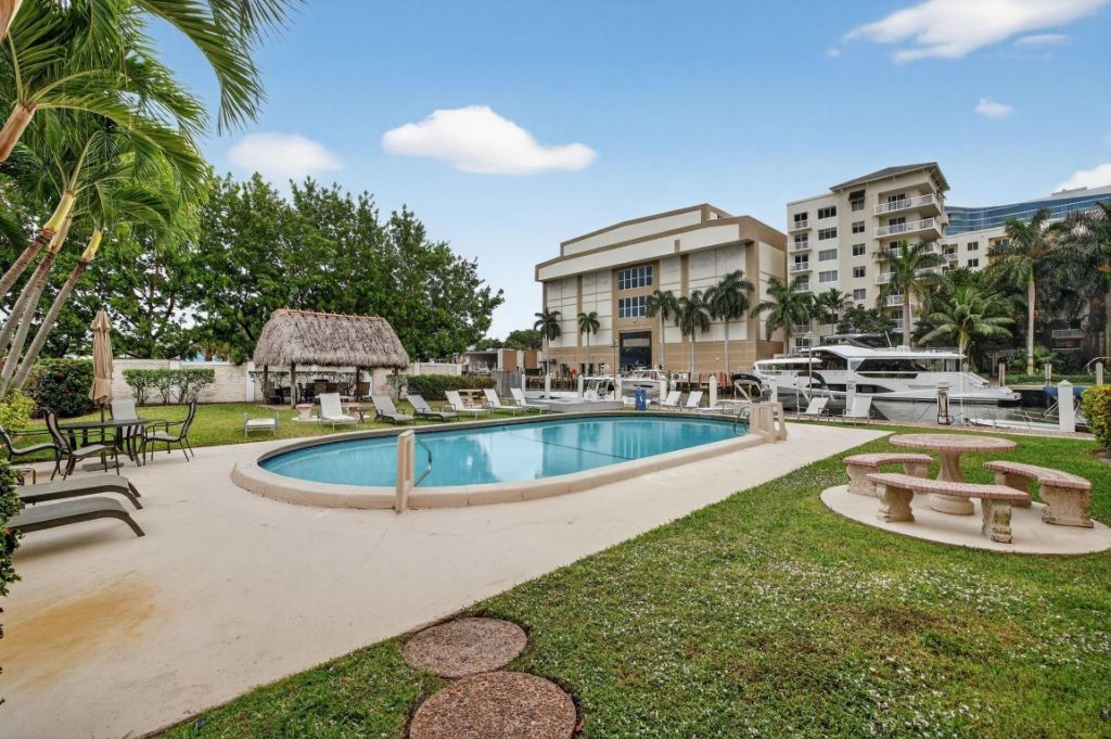 1700 SE 15th Street, Unit 308, Fort Lauderdale, FL 33316 Photo