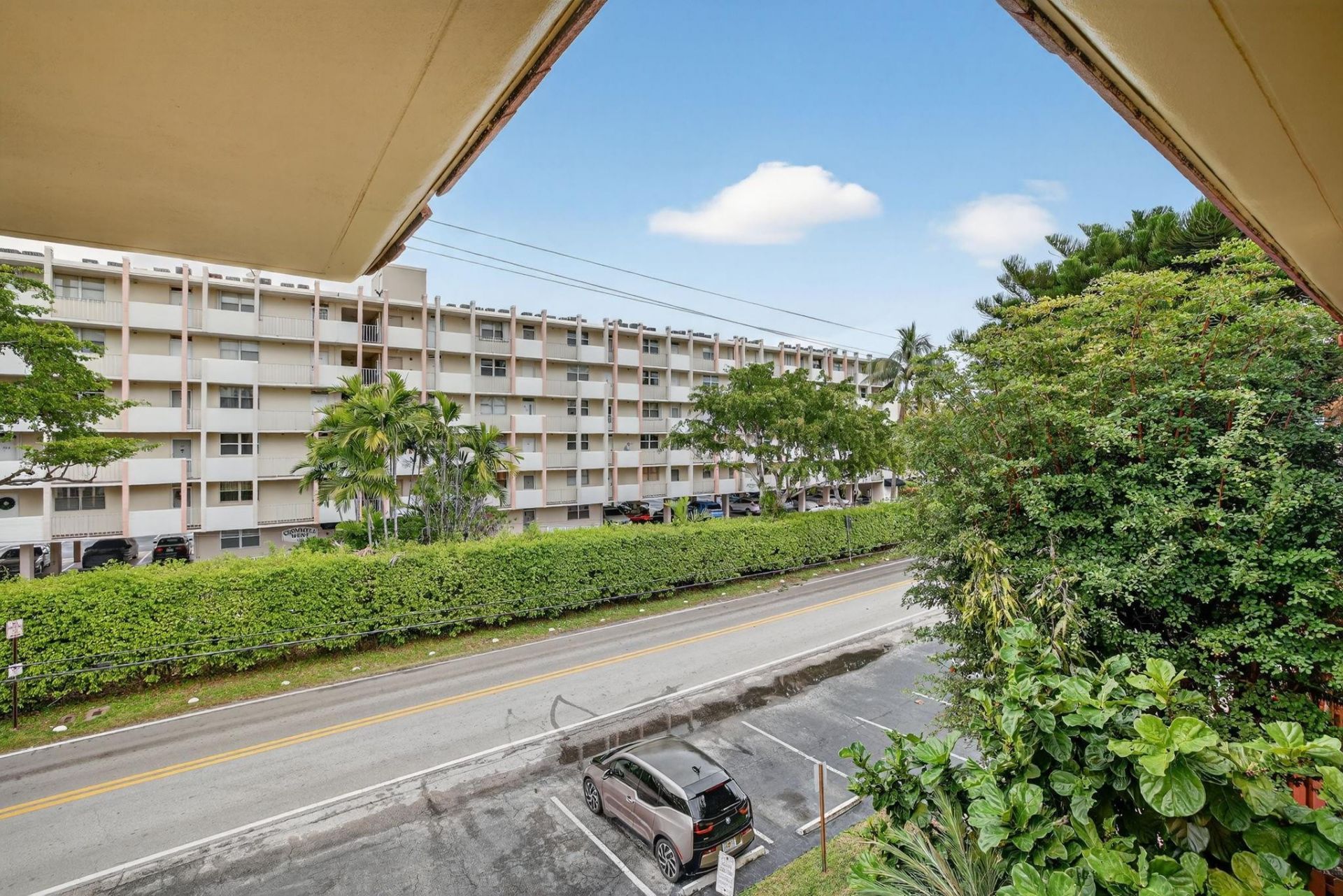 1700 SE 15th Street, Unit 308, Fort Lauderdale, FL 33316 Photo