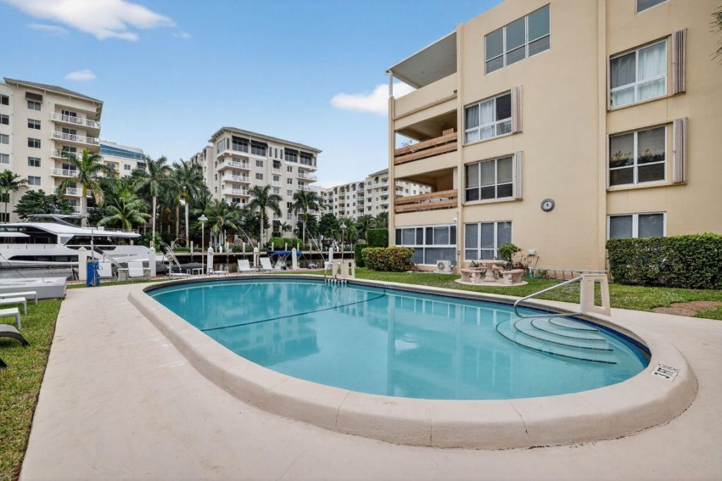 1700 SE 15th Street, Unit 308, Fort Lauderdale, FL 33316 Photo