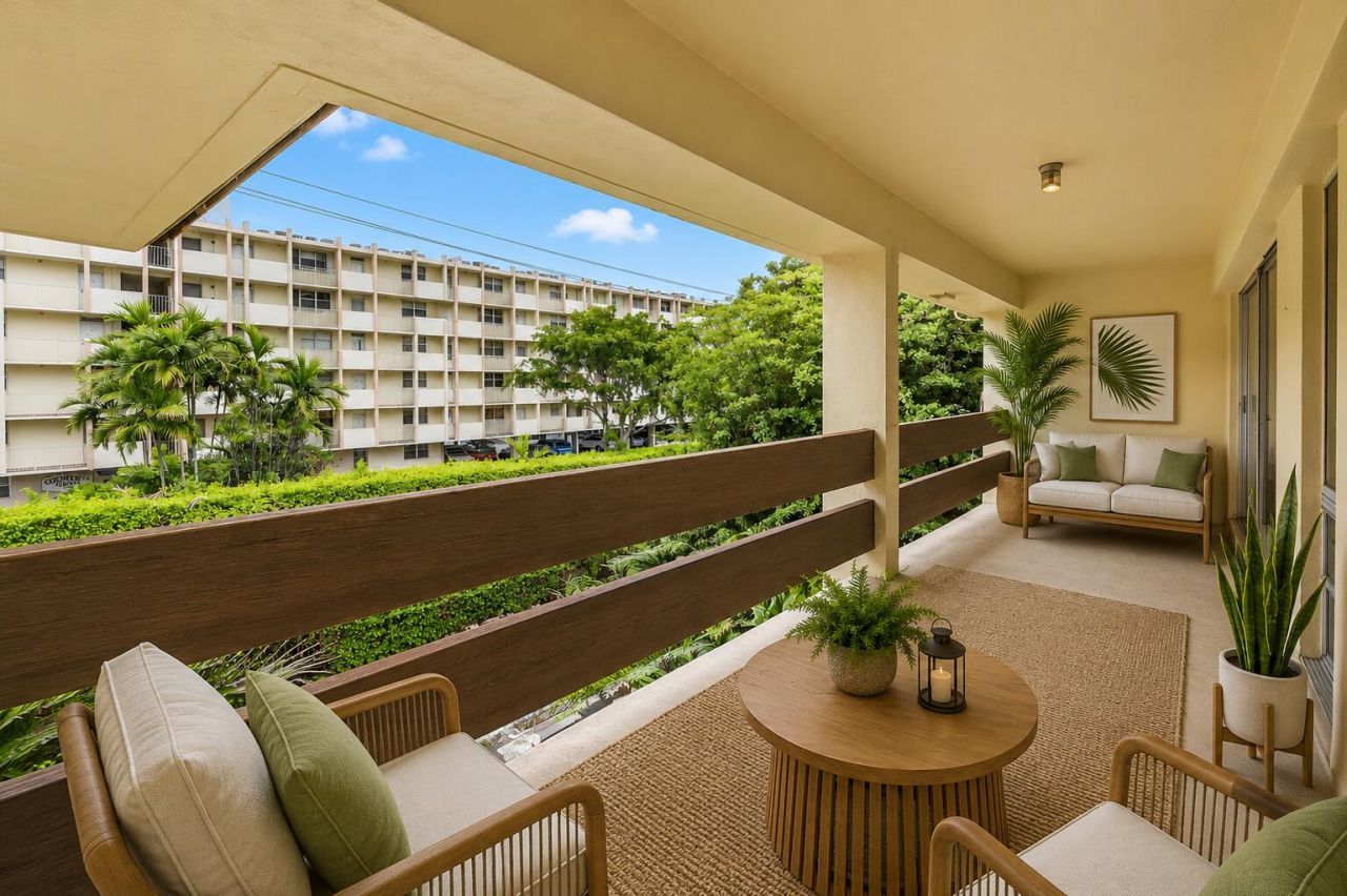 1700 SE 15th Street, Unit 308, Fort Lauderdale, FL 33316 Photo