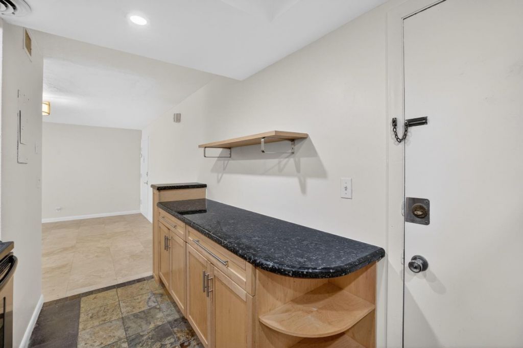 1700 SE 15th Street, Unit 308, Fort Lauderdale, FL 33316 Photo