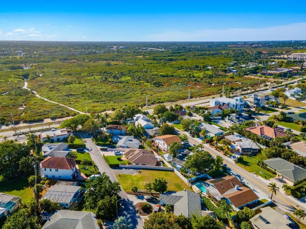 451 Neptune Road, Juno Beach, FL 33408 Photo