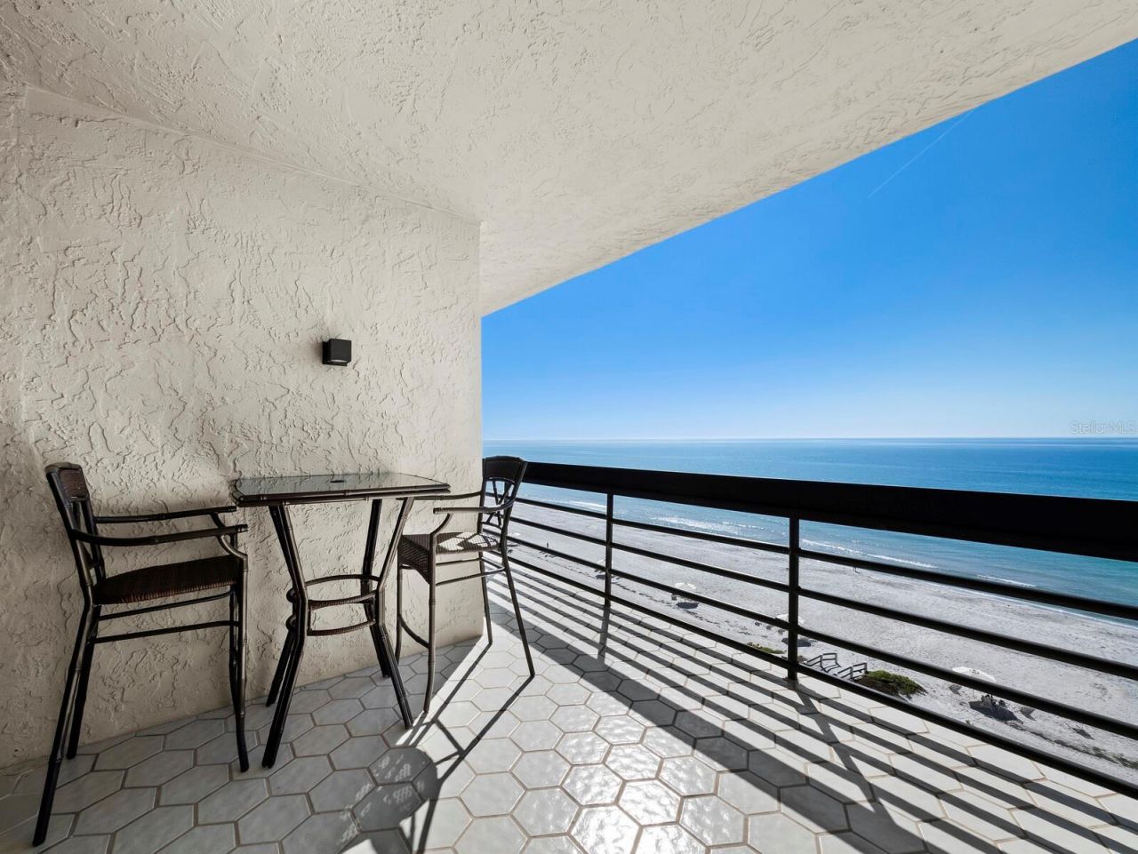 1135 Gulf Of Mexico Drive, Unit 605, Longboat Key, FL 34228 Photo