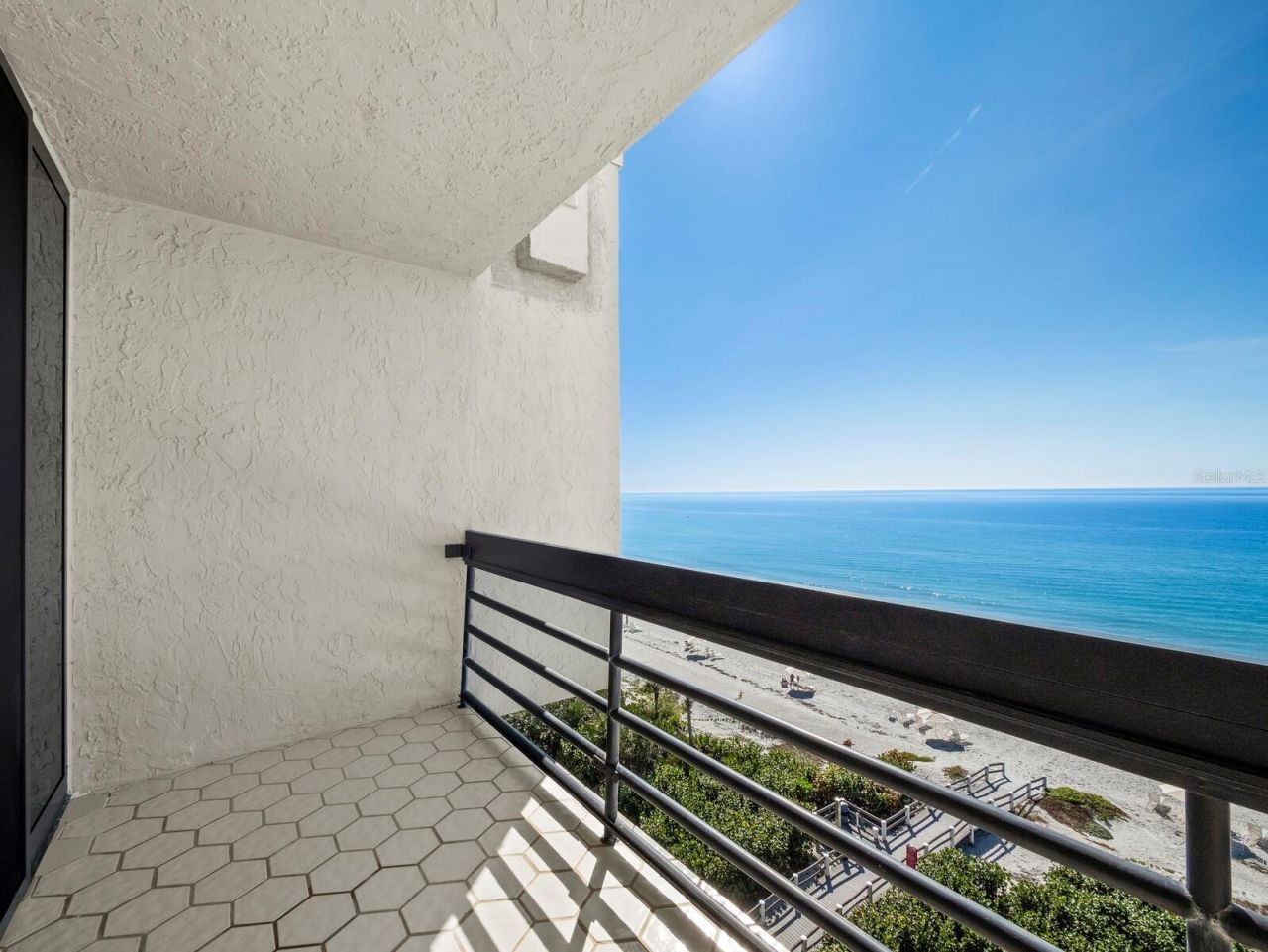 1135 Gulf Of Mexico Drive, Unit 605, Longboat Key, FL 34228 Photo