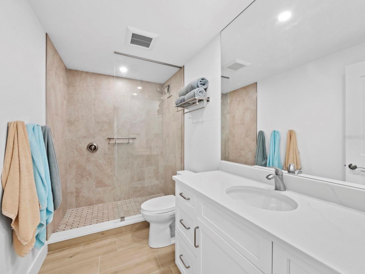 1135 Gulf Of Mexico Drive, Unit 605, Longboat Key, FL 34228 Photo