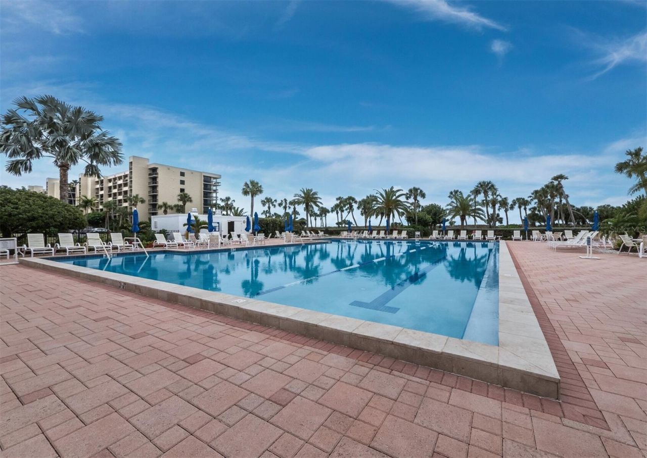 1135 Gulf Of Mexico Drive, Unit 605, Longboat Key, FL 34228 Photo