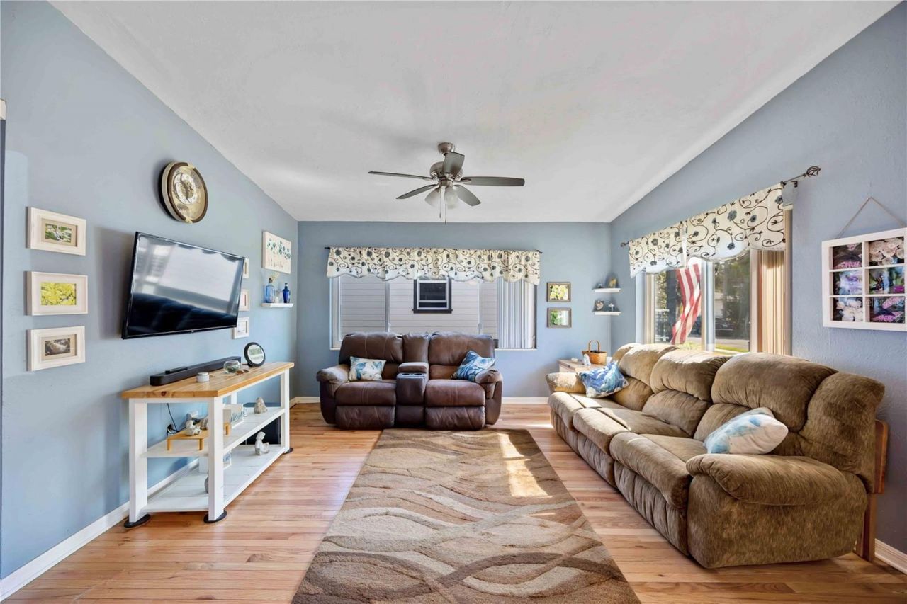 1915 3rd Avenue E, Bradenton, FL 34208 Photo