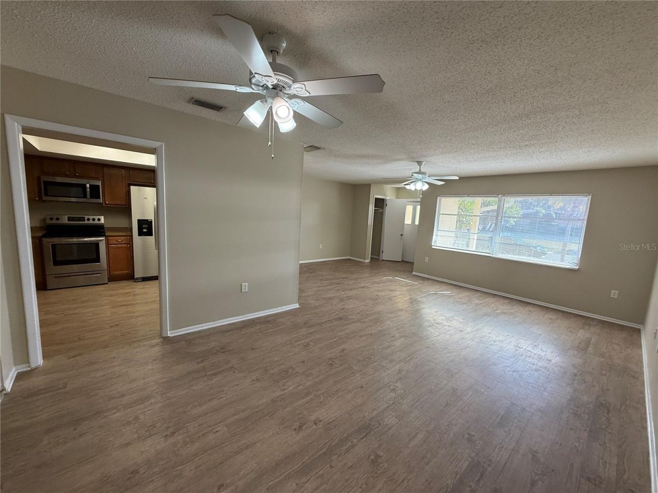 3218 Oxford Drive W, Bradenton, FL 34205 Photo