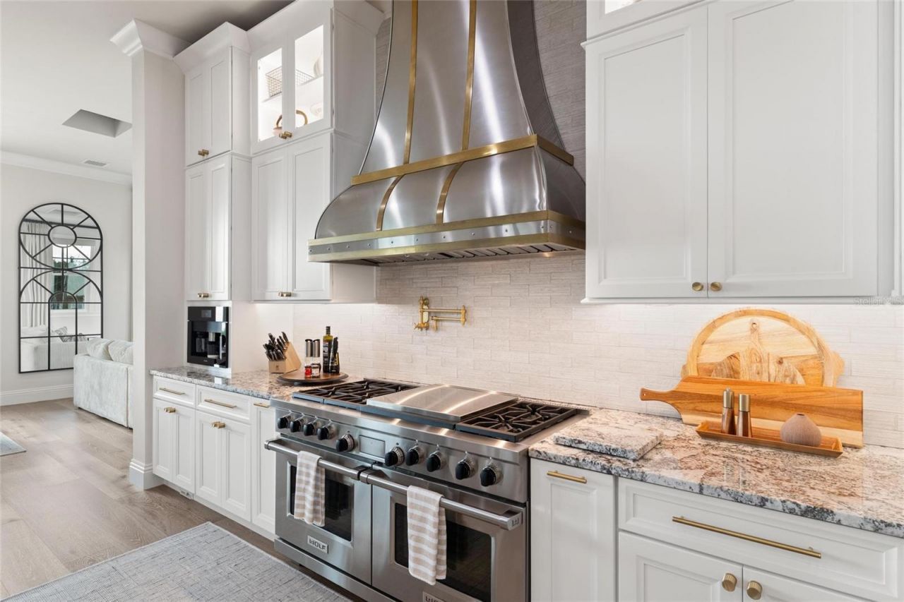 732 Shore Drive E, Oldsmar, FL 34677 Photo