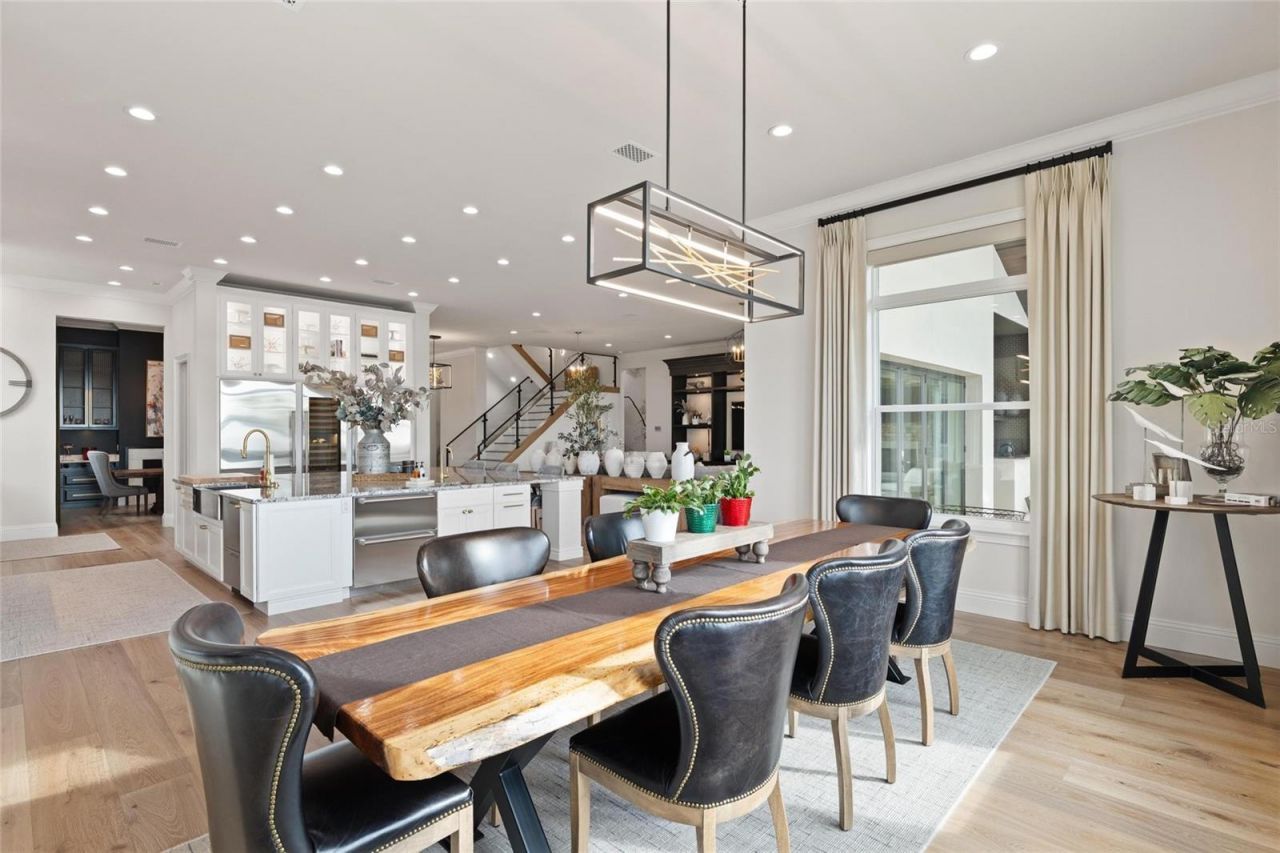 732 Shore Drive E, Oldsmar, FL 34677 Photo