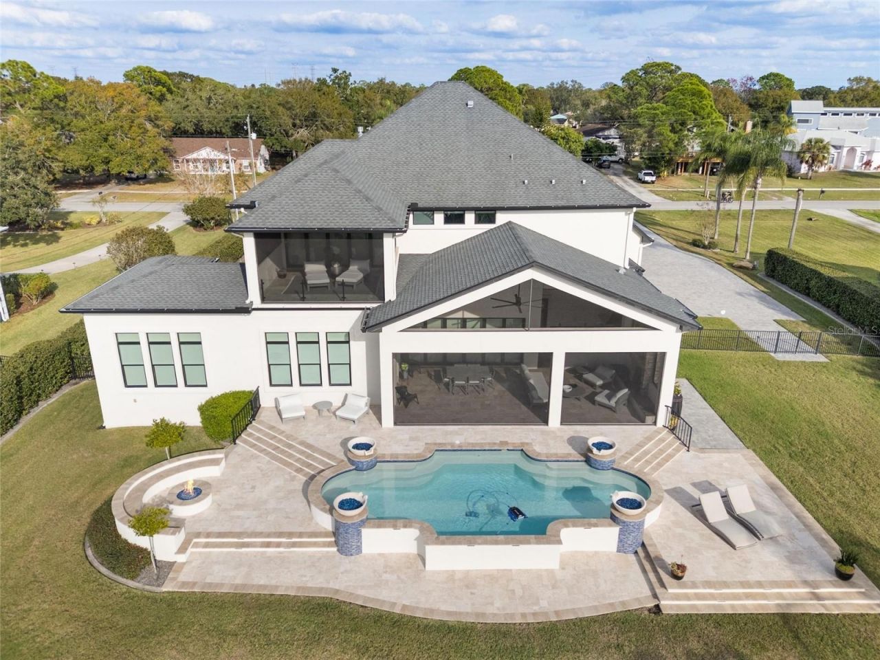 732 Shore Drive E, Oldsmar, FL 34677 Photo