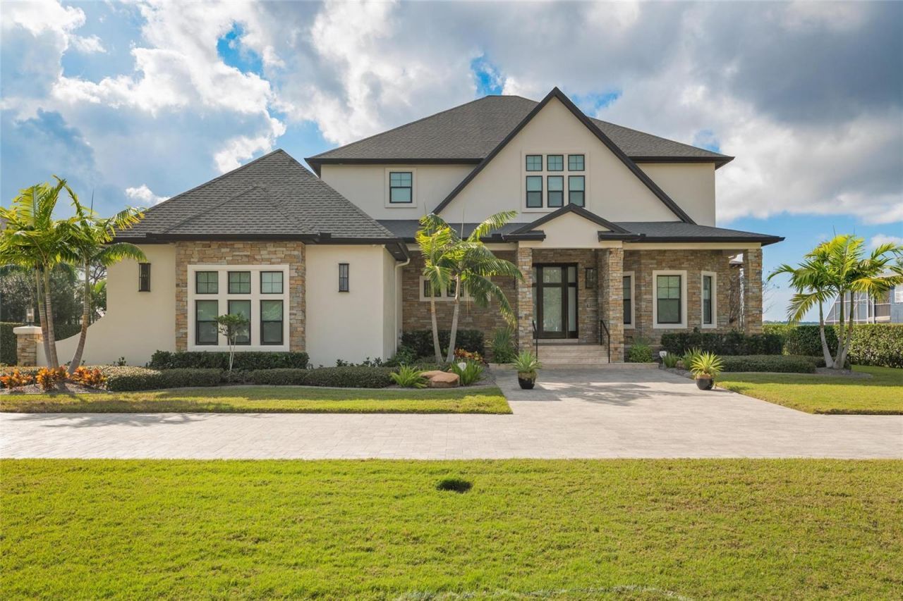 732 Shore Drive E, Oldsmar, FL 34677 Photo