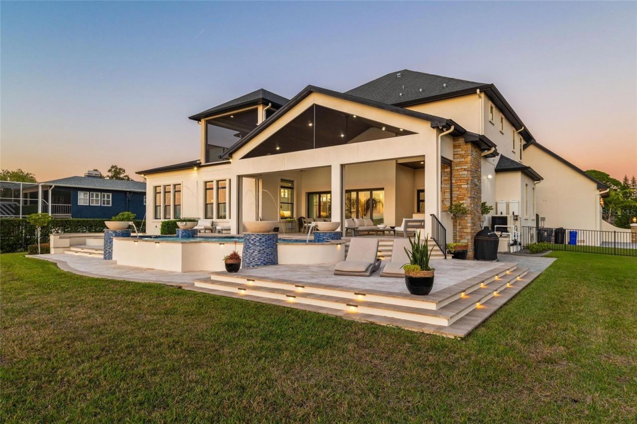 732 Shore Drive E, Oldsmar, FL 34677 Photo