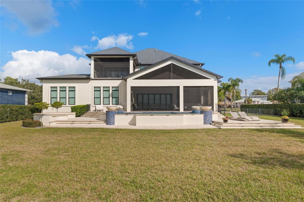 732 Shore Drive E, Oldsmar, FL 34677 Photo