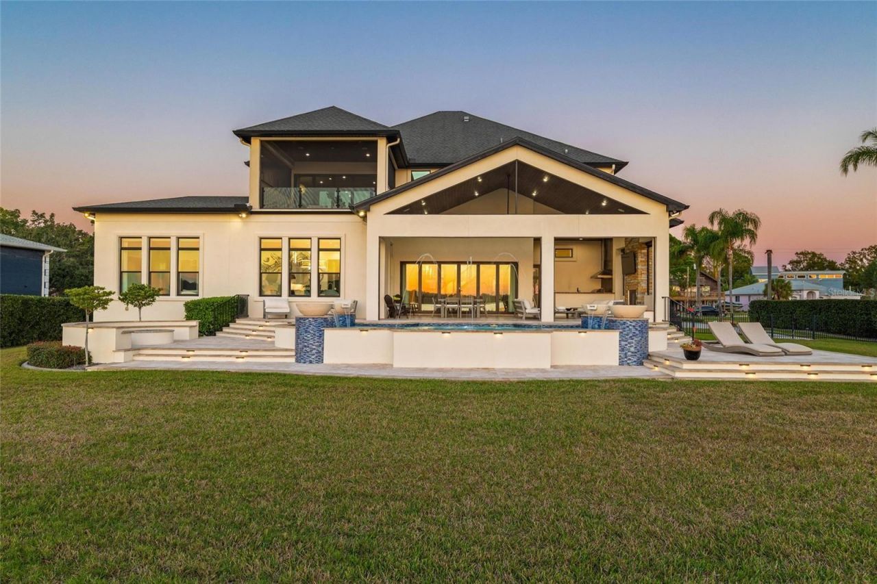 732 Shore Drive E, Oldsmar, FL 34677 Photo