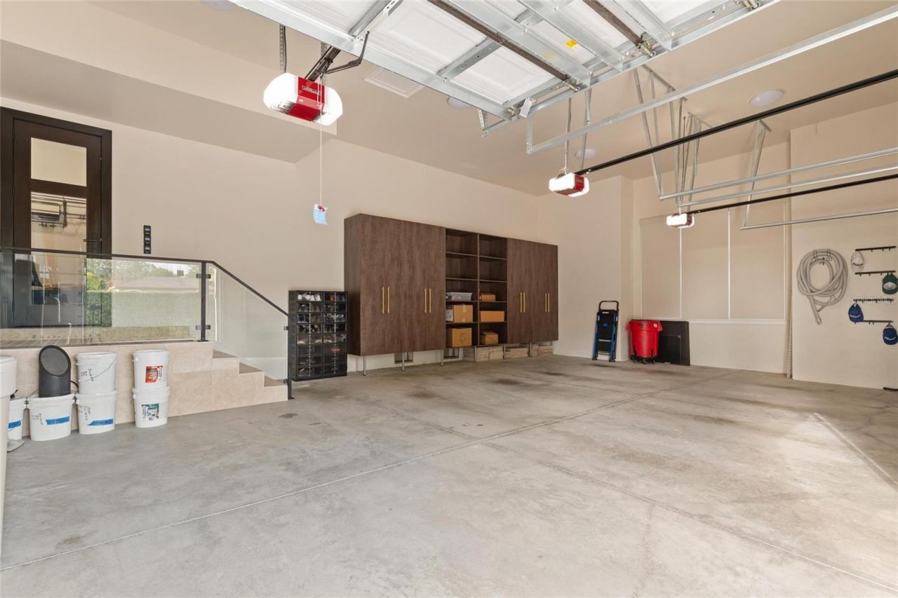 732 Shore Drive E, Oldsmar, FL 34677 Photo