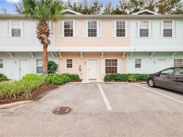 3258 Tamara DR, Unit 2, NAPLES, FL 34109