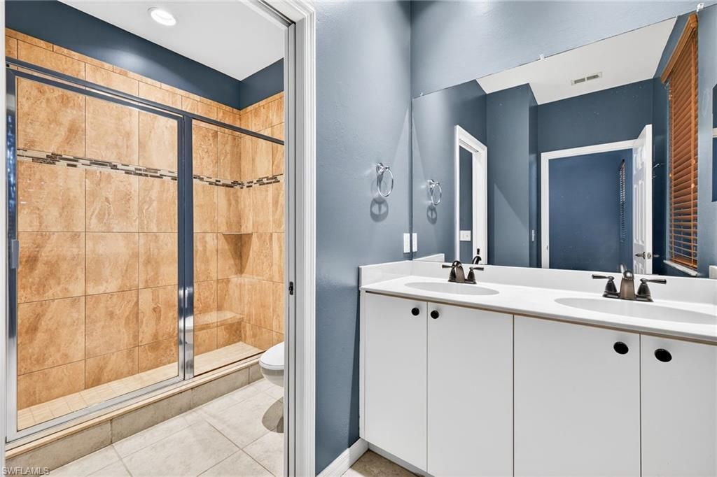 3258 Tamara Dr, Unit 2, Naples, FL 34109 Photo
