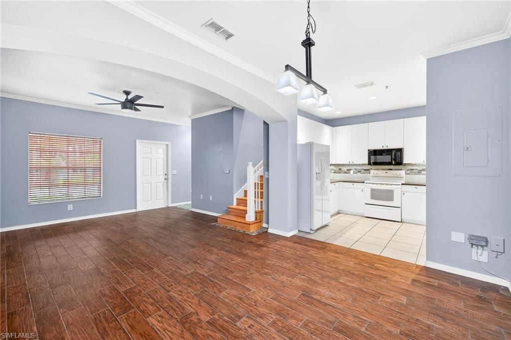 3258 Tamara Dr, Unit 2, Naples, FL 34109 Photo