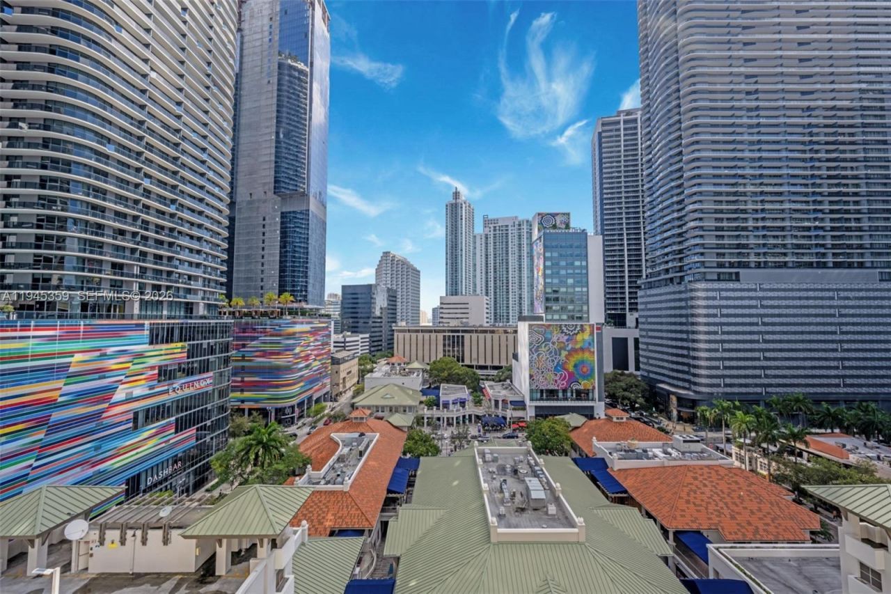 999 SW 1st Ave , Unit 2214, Miami, FL 33130 Photo