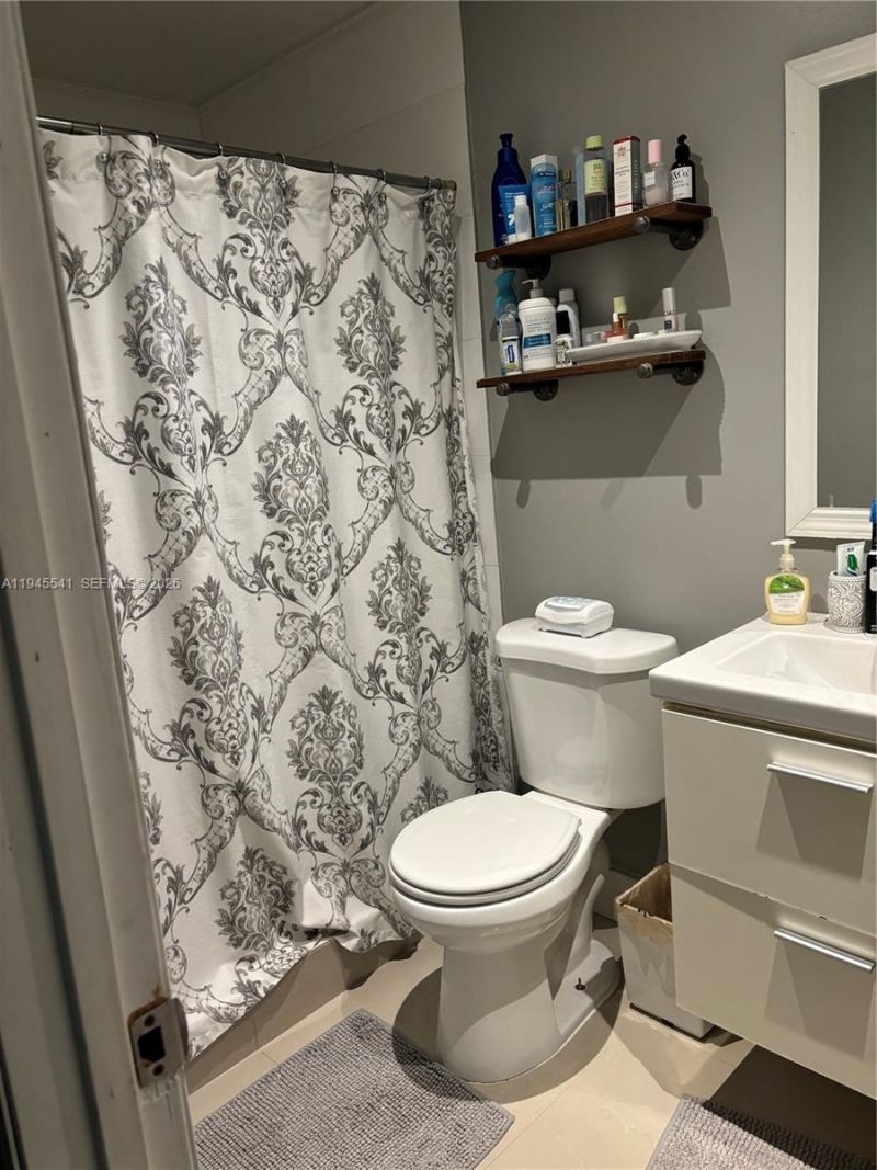 9716 NW 51st Ter, Doral, FL 33178 Photo