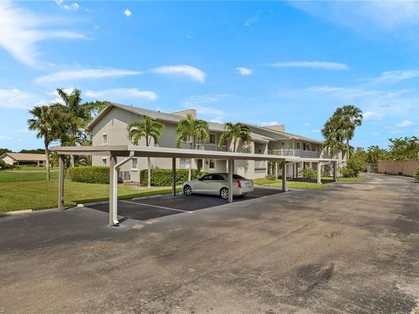 16540 Partridge Club RD, Unit 103, FORT MYERS, FL 33908
