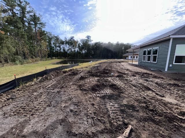 302 Valerio St. Photo 10