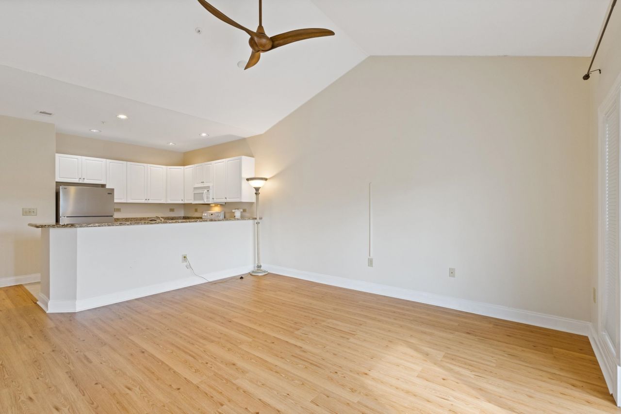 1017 World Tour Blvd. Photo 11