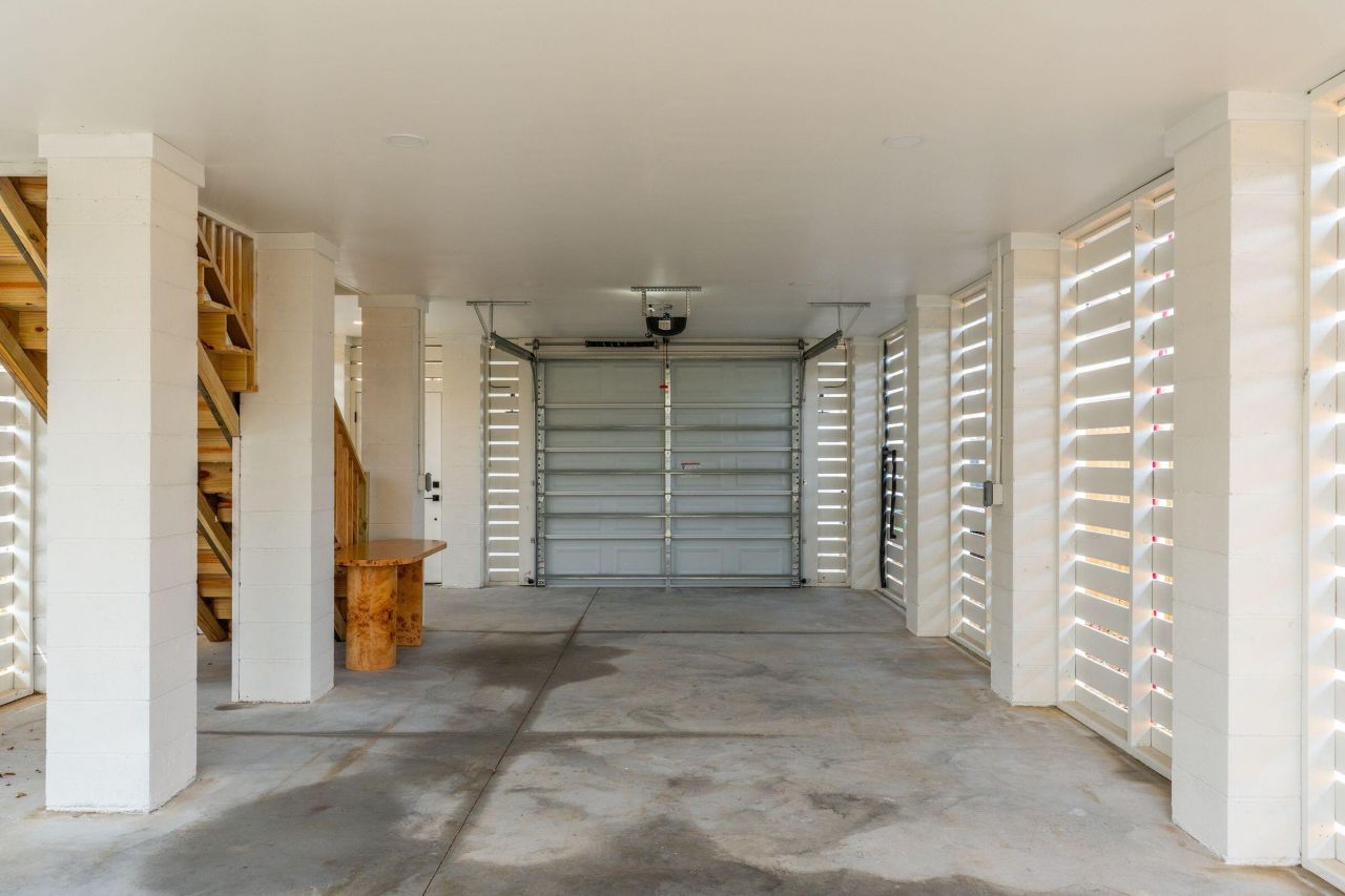 1909 Redwood Street Photo 39