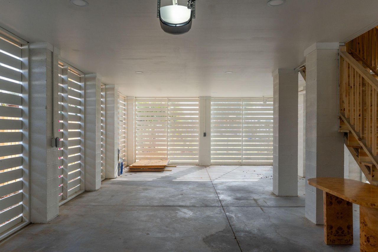 1909 Redwood Street Photo 40