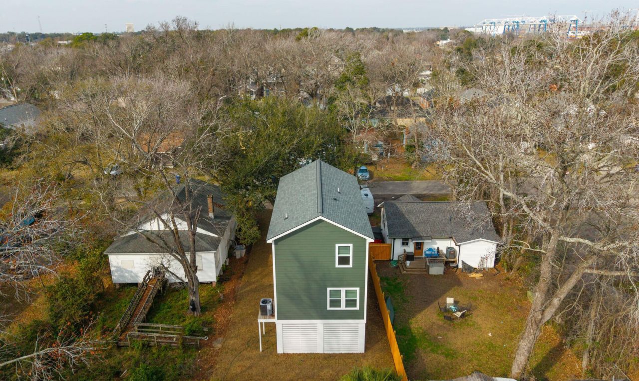 1909 Redwood Street Photo 45