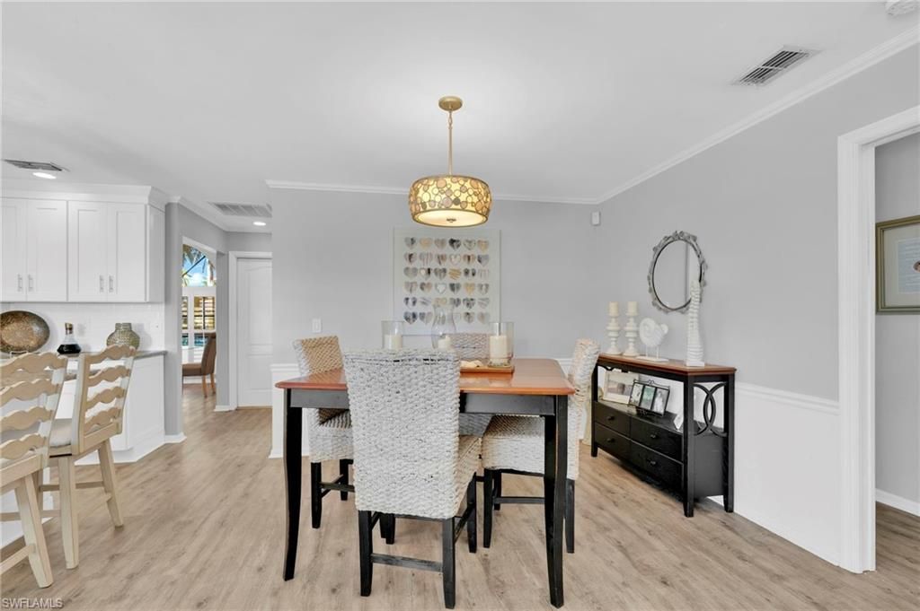 8866 Banyan Cove Cir, Fort Myers, FL 33919 Photo