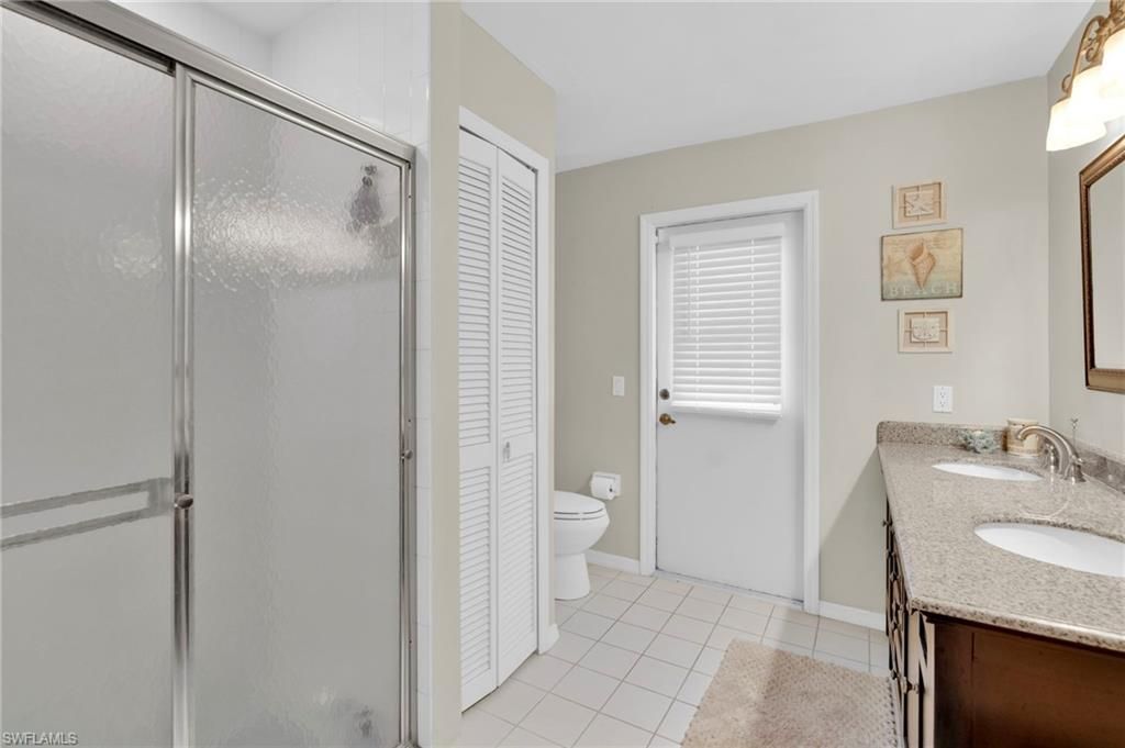 8866 Banyan Cove Cir, Fort Myers, FL 33919 Photo