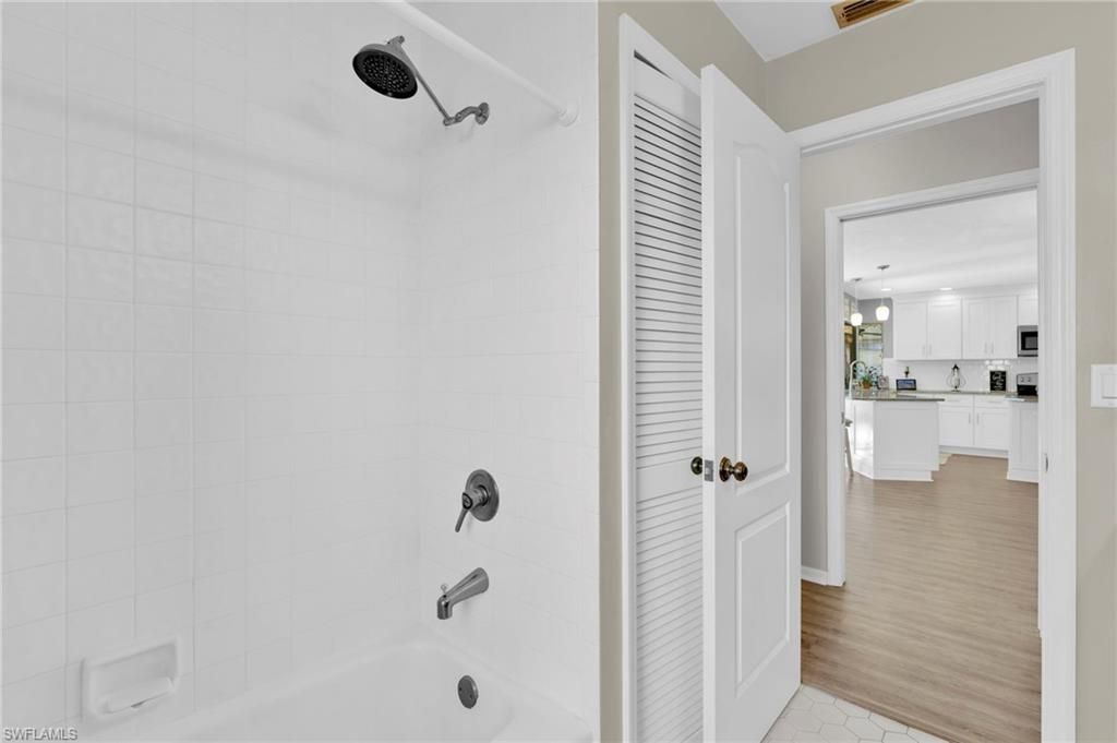 8866 Banyan Cove Cir, Fort Myers, FL 33919 Photo