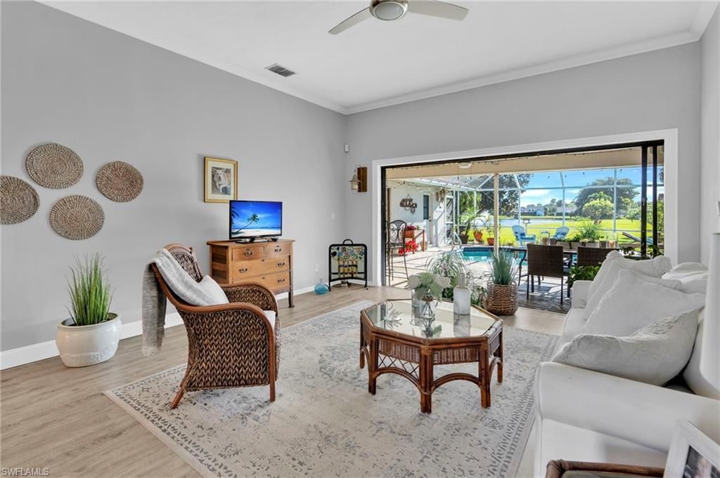 8866 Banyan Cove Cir, Fort Myers, FL 33919 Photo