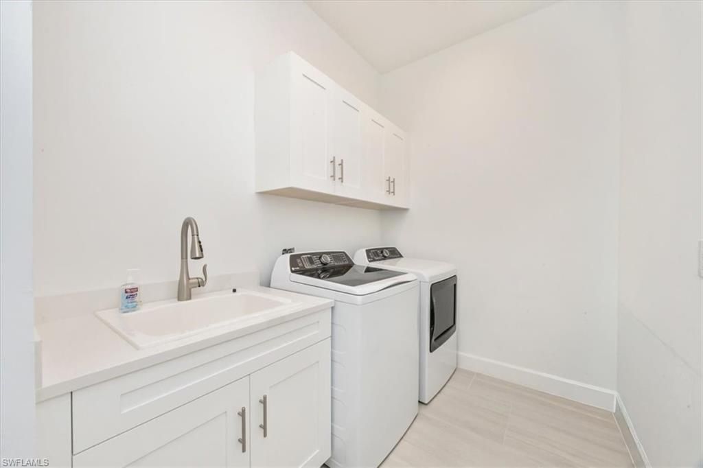 17244 Blue Sapphire Dr, Fort Myers, FL 33913 Photo