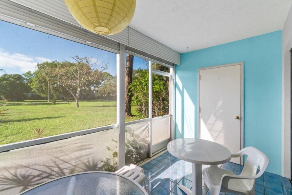 2460 SW 22nd Avenue, Unit 809, Delray Beach, FL 33445 Photo