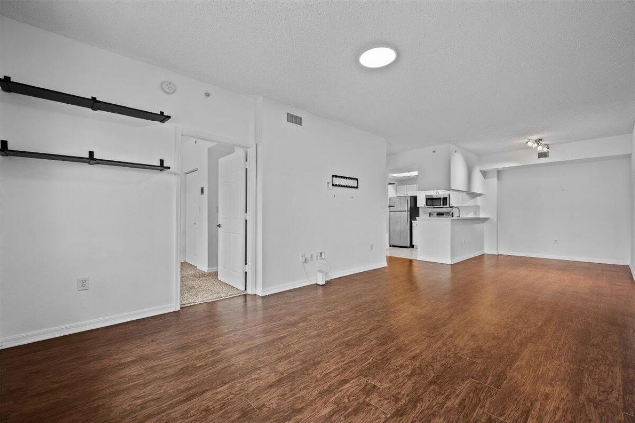 2804 Sarento Place, Unit 303, Palm Beach Gardens, FL 33410 Photo