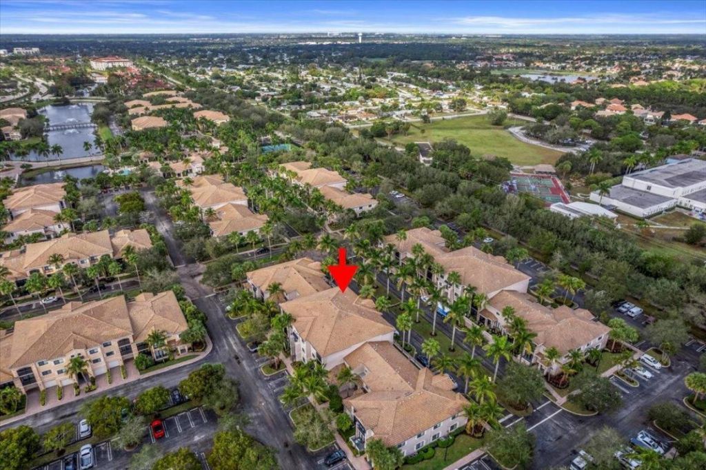 2804 Sarento Place, Unit 303, Palm Beach Gardens, FL 33410 Photo