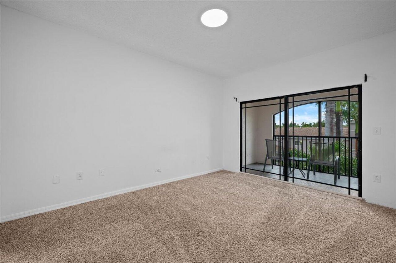 2804 Sarento Place, Unit 303, Palm Beach Gardens, FL 33410 Photo