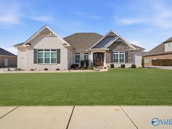14847 Commonwealth Drive, Athens, AL 35613