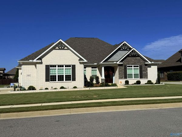 14847 Commonwealth Drive, Athens, AL 35613