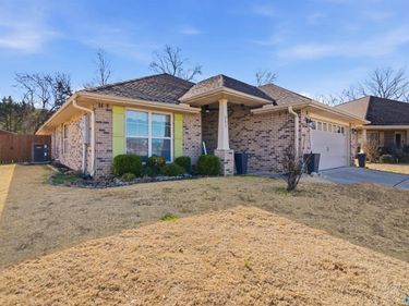 201 Ashbrook Circle, Harvest, AL 35749